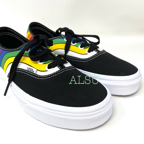 đź’–MEGA SALEđź’–VANS Refract Canvas Multi Womens Sneakers Pride LGBTQ VN0A2Z5IWN7 - Picture 4 of 10